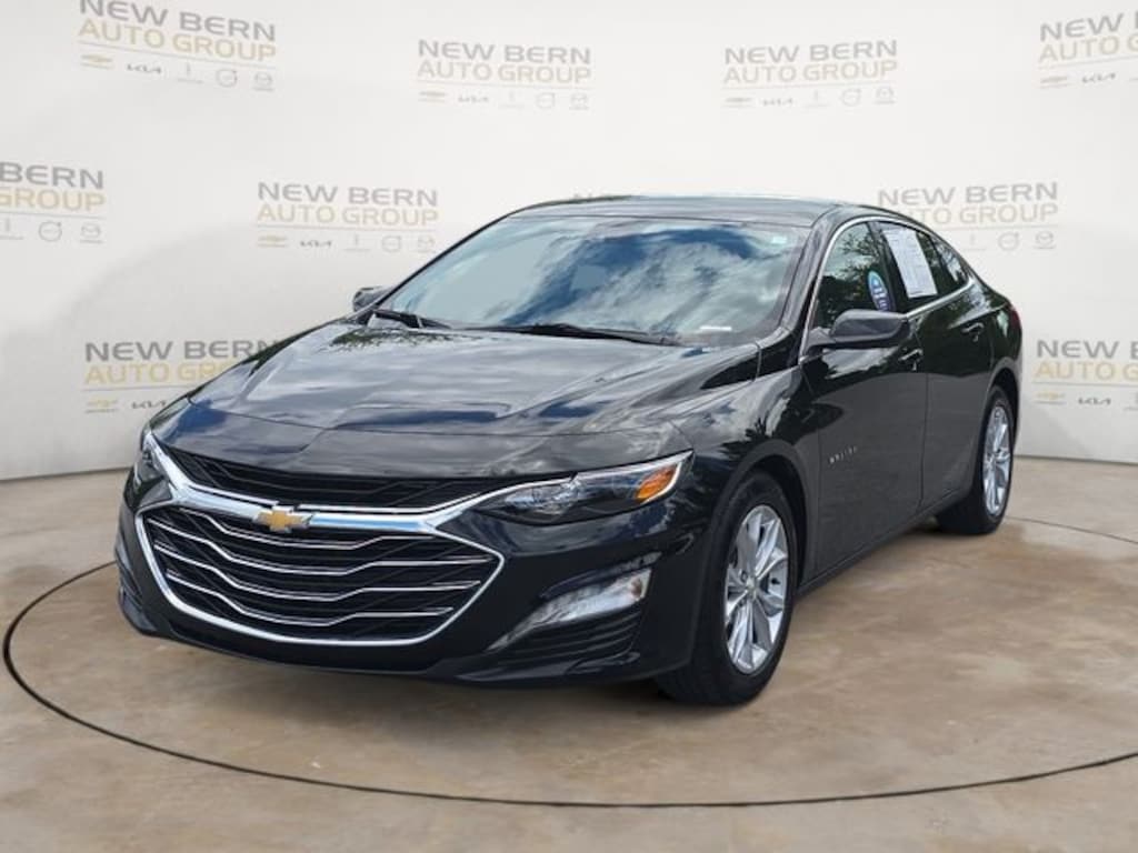 Used 2025 Chevrolet Malibu LT Sedan