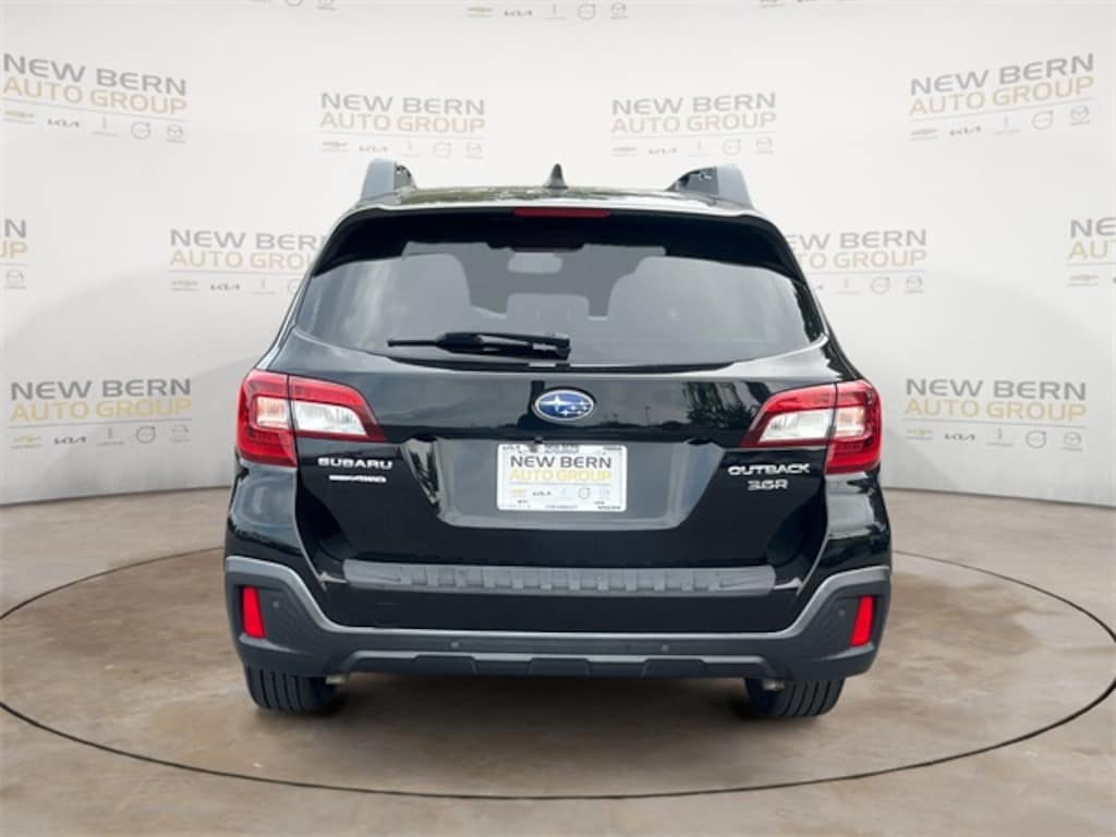 Used 2018 Subaru Outback 3.6R SUV
