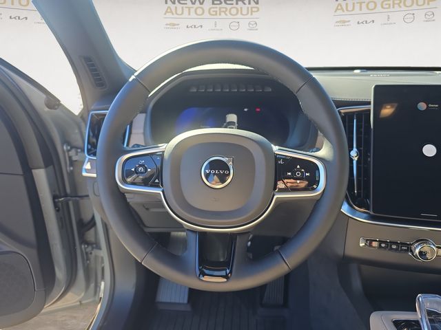 2026 Volvo XC90 Plus - Photo 12