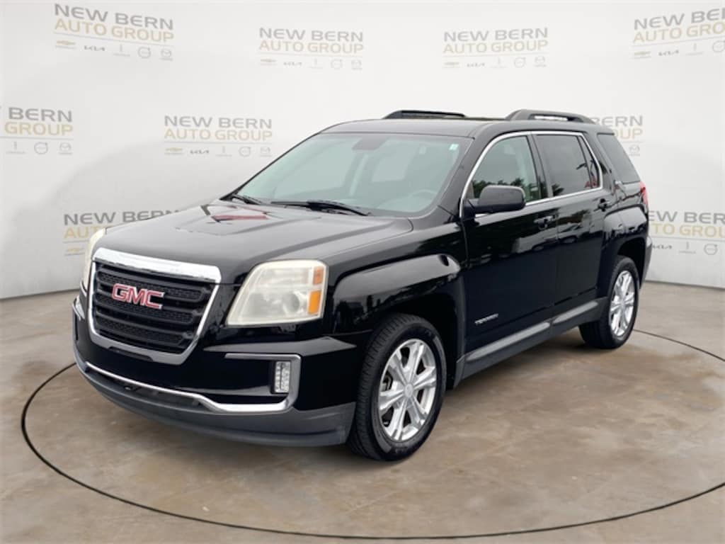 Used 2017 GMC Terrain SLE-2 SUV