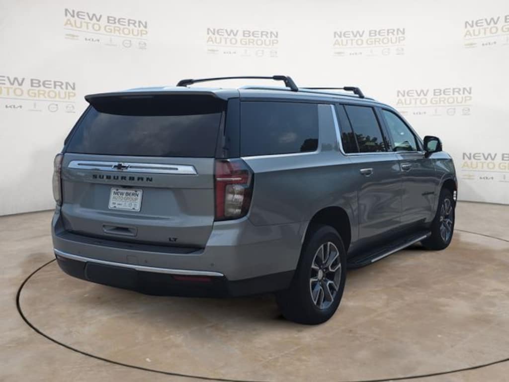 Used 2023 Chevrolet Suburban LT SUV