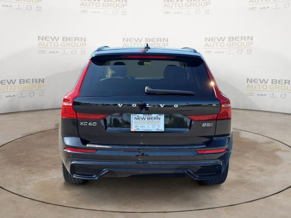 Certified 2024 Volvo XC60 B5 Plus Dark Theme SUV