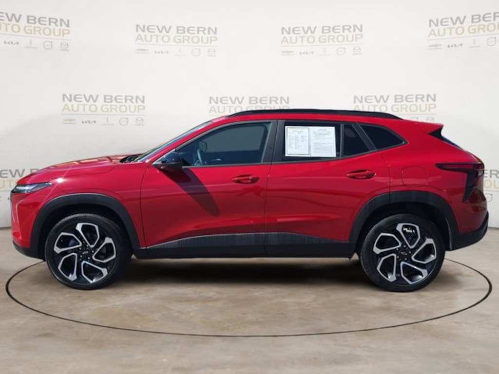 Used 2026 Chevrolet Trax 2RS SUV