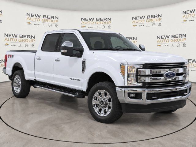 Used 2018 Ford F-250SD Lariat Truck
