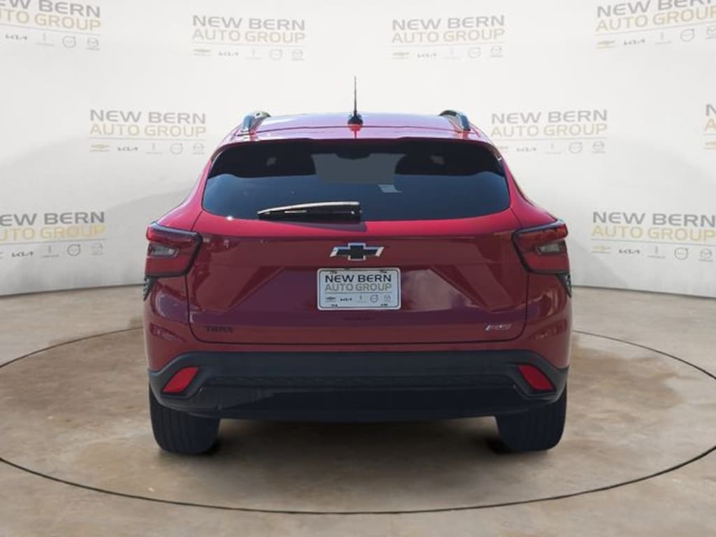 Used 2026 Chevrolet Trax 2RS SUV