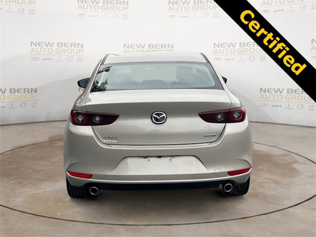 Used 2025 Mazda Mazda3 2.5 S Preferred Package Sedan