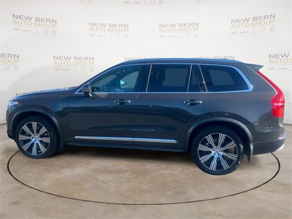 Used 2022 Volvo XC90 Recharge Plug-In Hybrid T8 Inscription 7 Passenger SUV