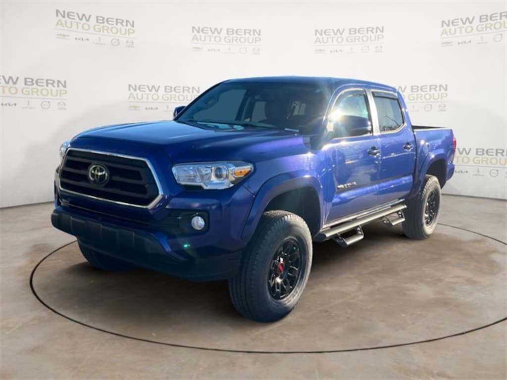 Used 2022 Toyota Tacoma SR Truck