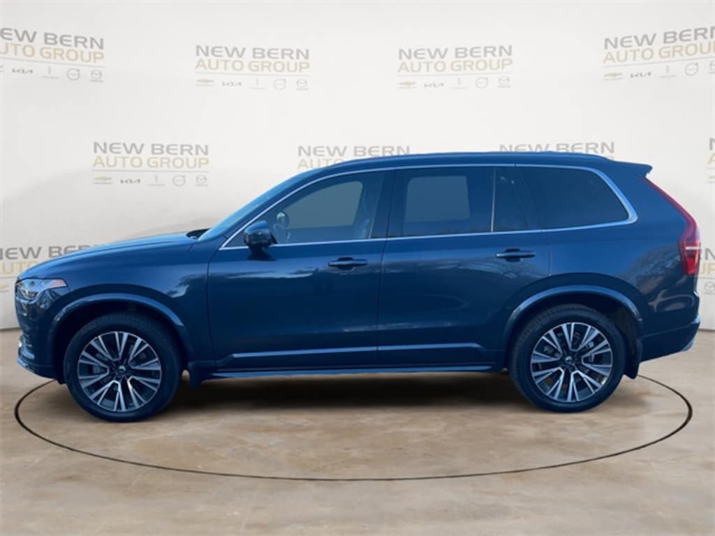 Used 2020 Volvo XC90 T5 Momentum SUV