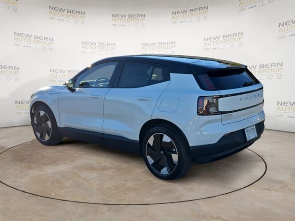 New 2026 Volvo EX30 Twin Motor Plus SUV