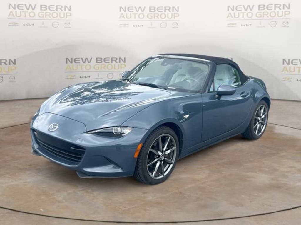 Used 2021 Mazda MX-5 Miata Grand Touring Convertible