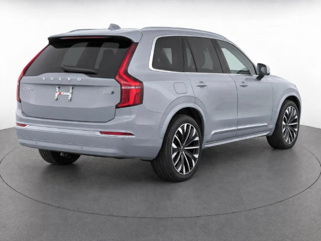 Certified 2026 Volvo XC90 B6 Plus 7-Seater SUV
