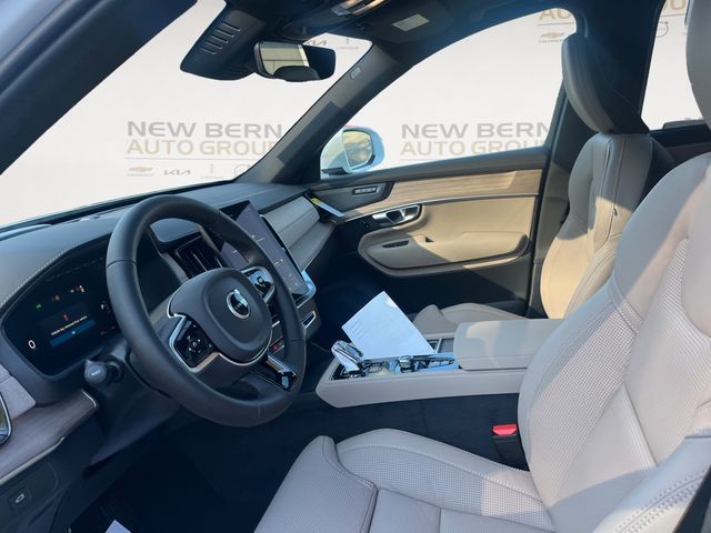 2026 Volvo XC90 Ultra - Photo 9