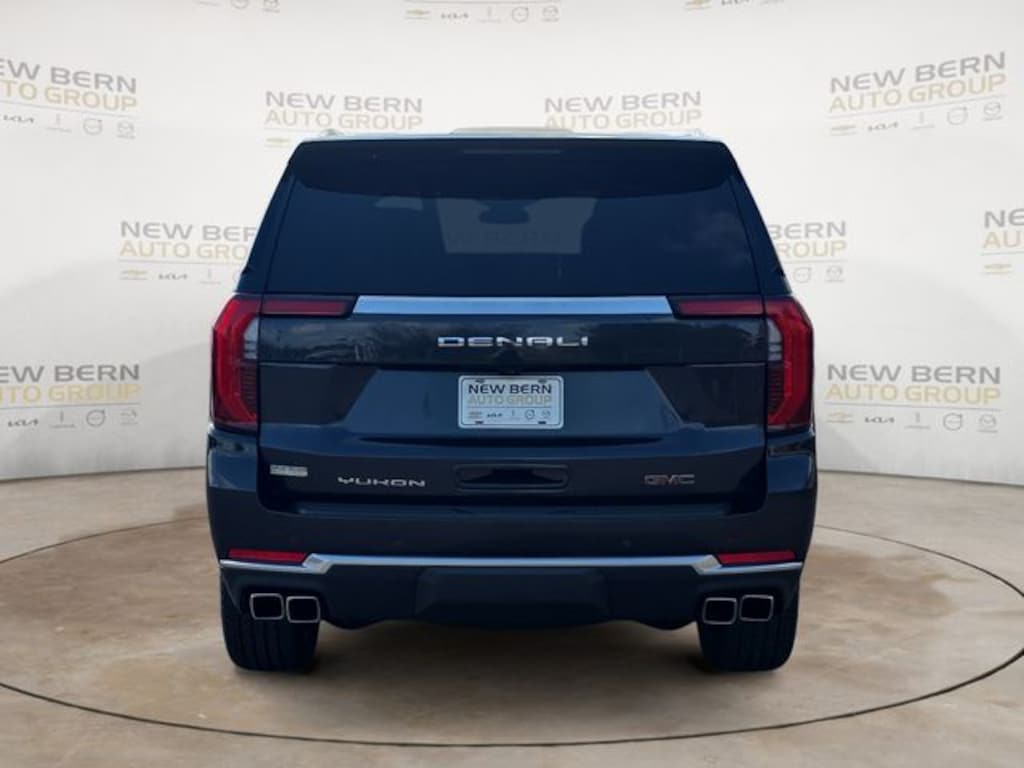 Used 2025 GMC Yukon Denali SUV