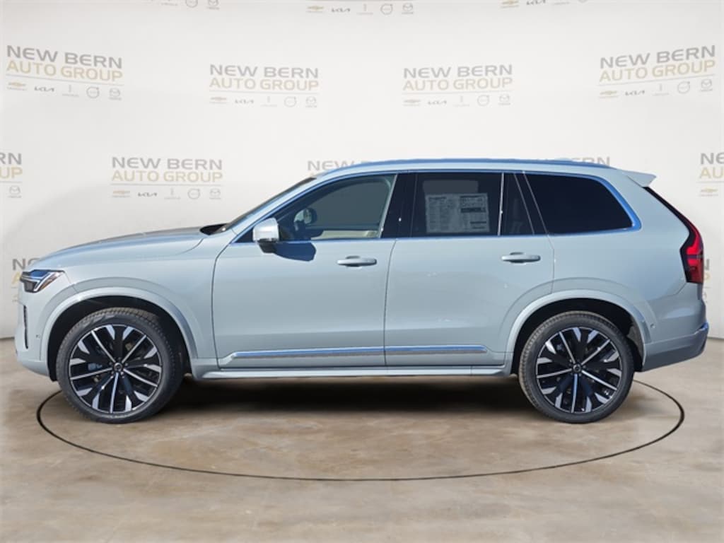 New 2026 Volvo XC90 B6 Plus 7-Seater SUV