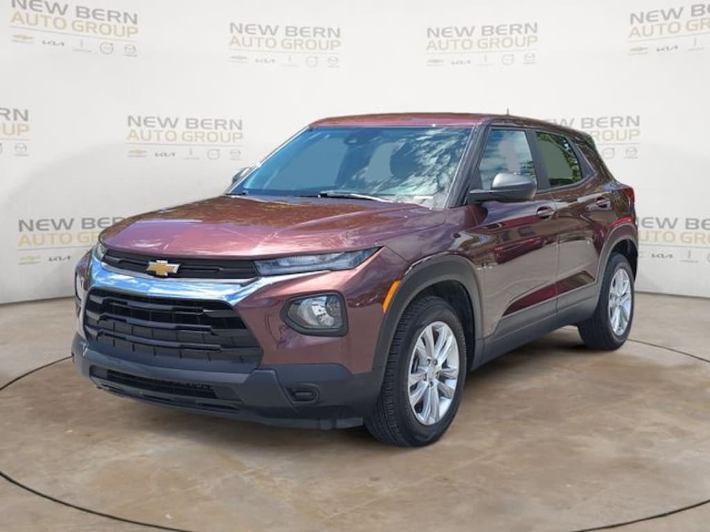Used 2023 Chevrolet Trailblazer LS SUV