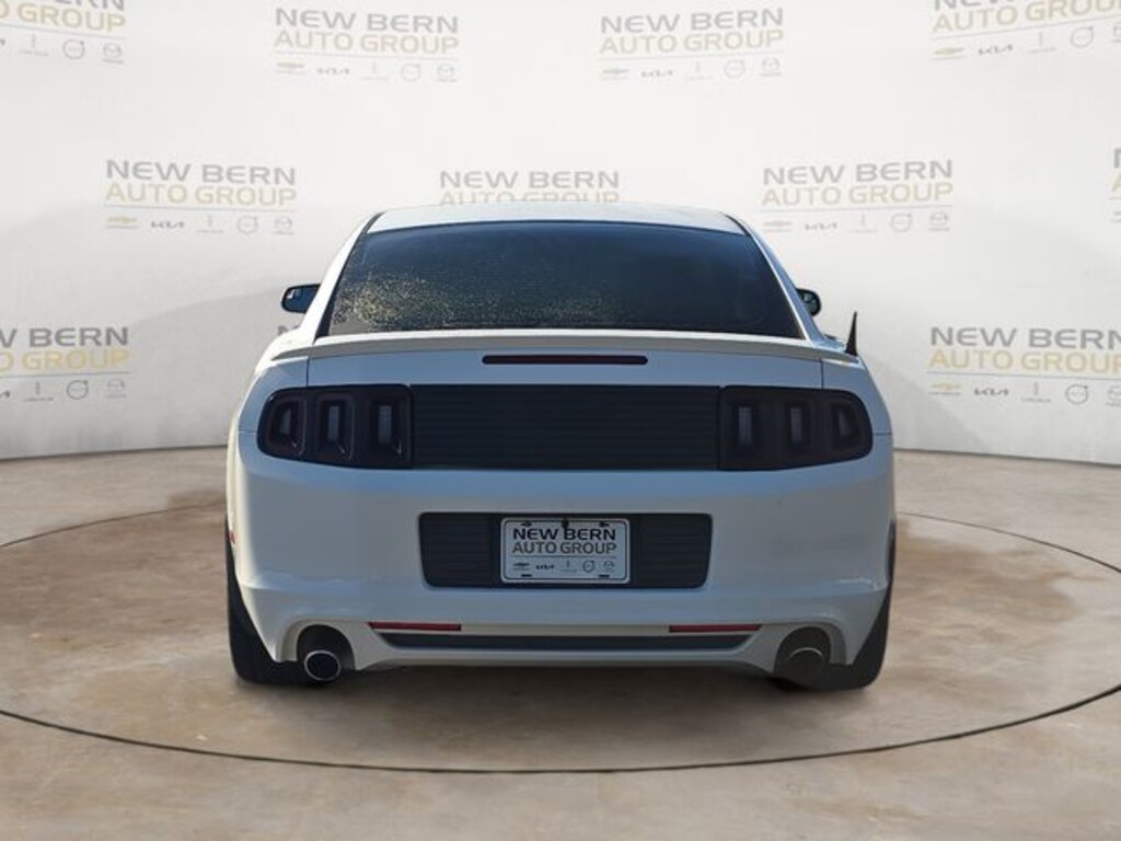 Used 2013 Ford Mustang GT Coupe