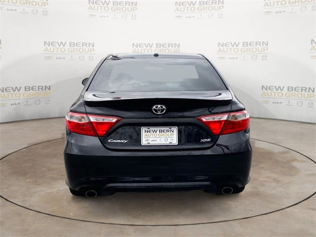 Used 2016 Toyota Camry XSE V6 Sedan