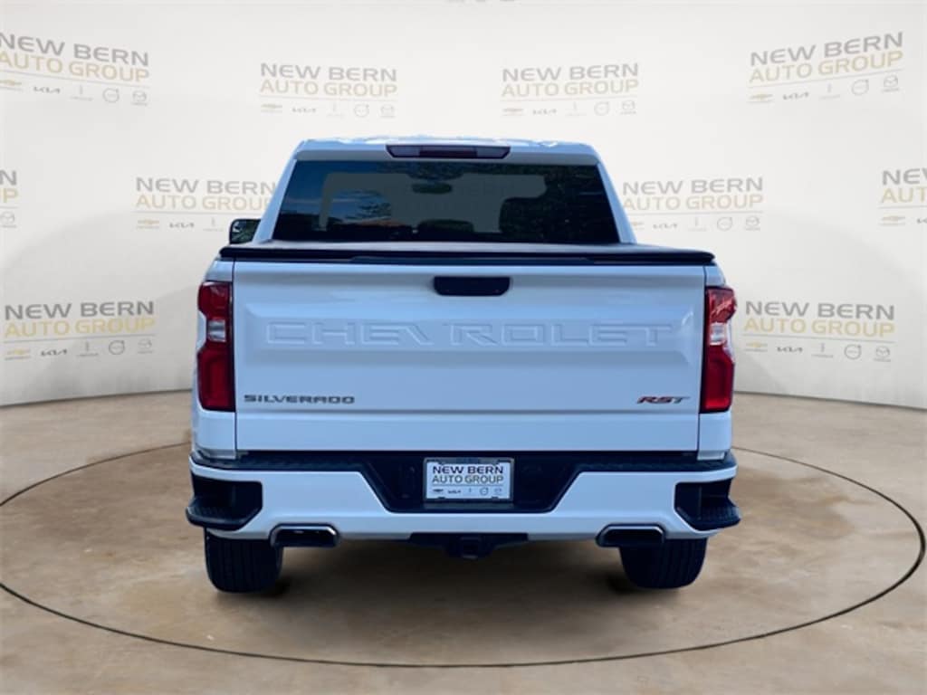 Used 2020 Chevrolet Silverado 1500 RST Truck