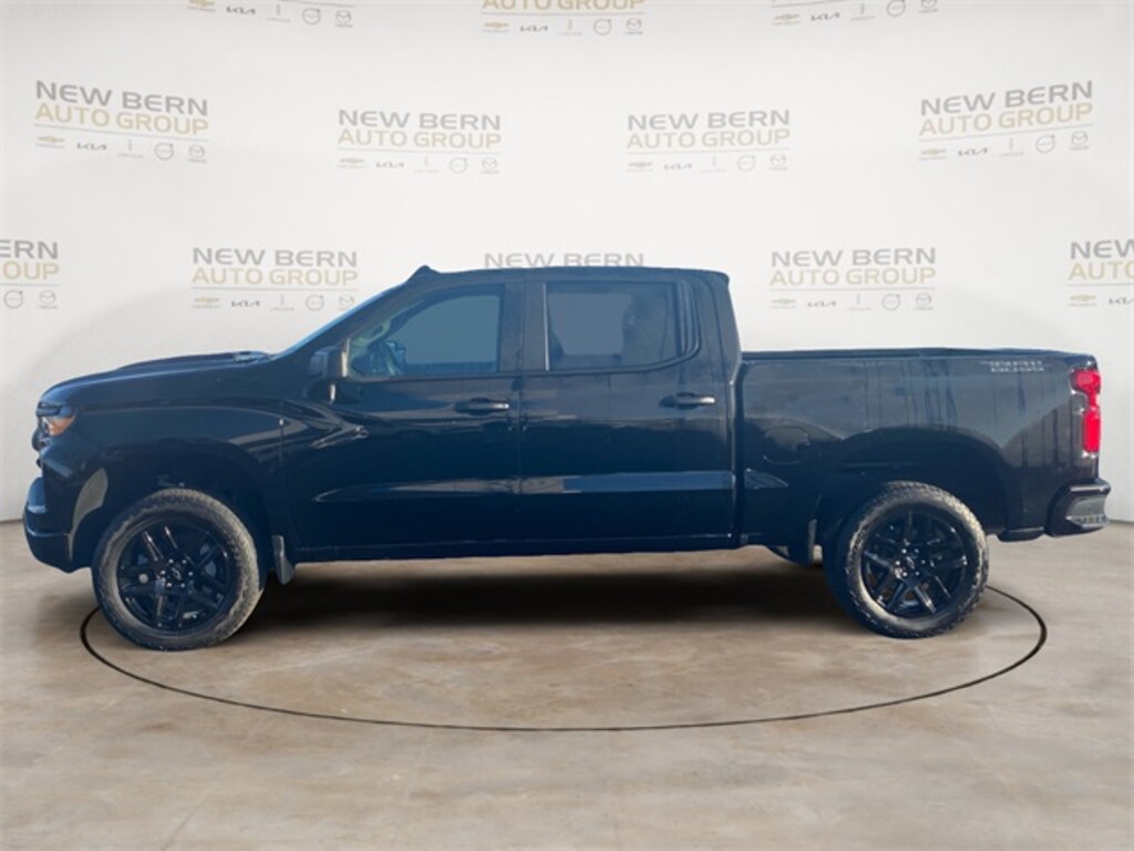 Used 2024 Chevrolet Silverado 1500 Custom Trail Boss Truck