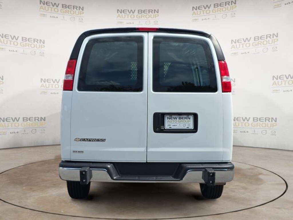 Used 2025 Chevrolet Express 2500 Work Van Cargo Van