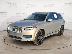 2025 Volvo XC90 B5 Core SUV