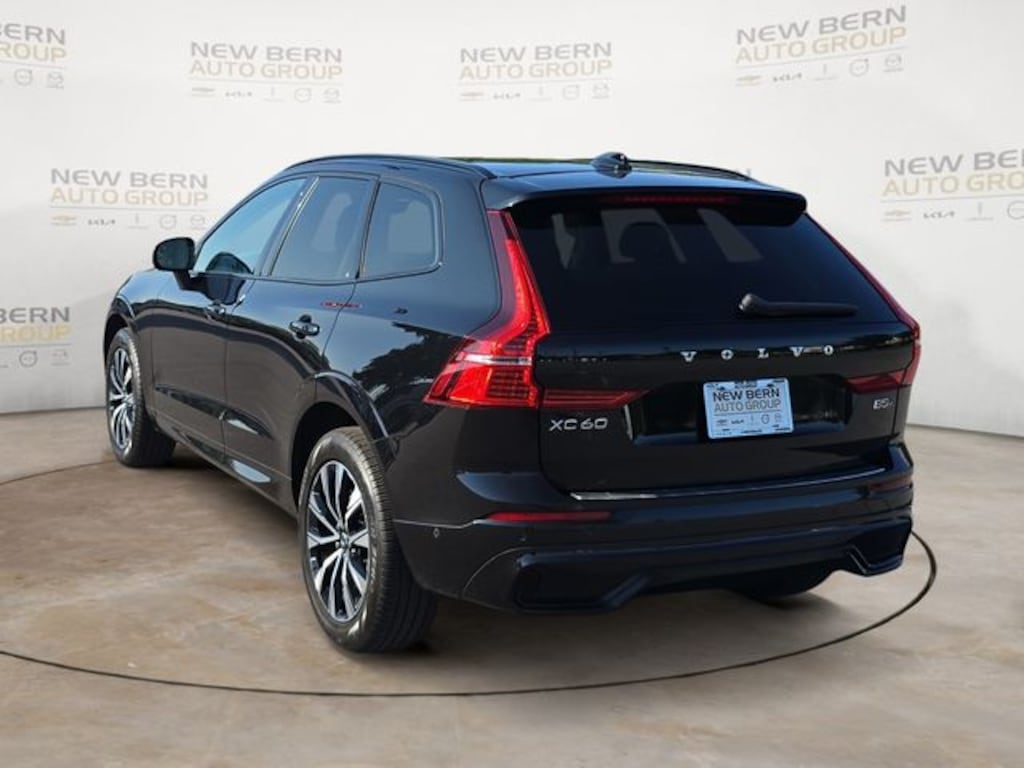 Certified 2024 Volvo XC60 B5 Plus Dark Theme SUV