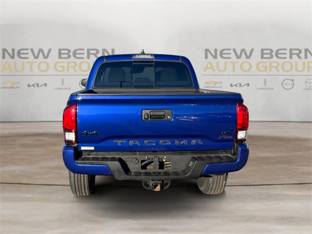 Used 2022 Toyota Tacoma SR Truck