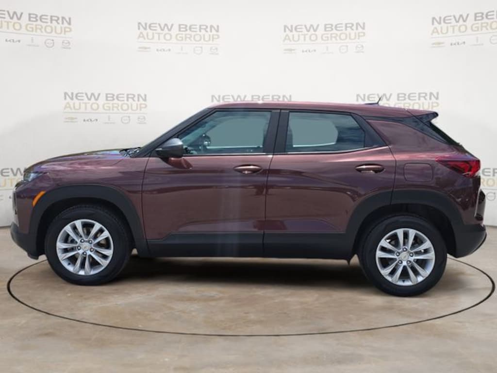Used 2023 Chevrolet Trailblazer LS SUV