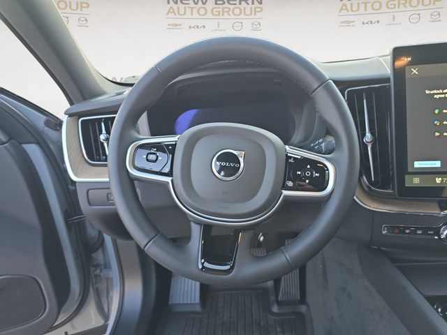 2026 Volvo XC60 Plus - Photo 12