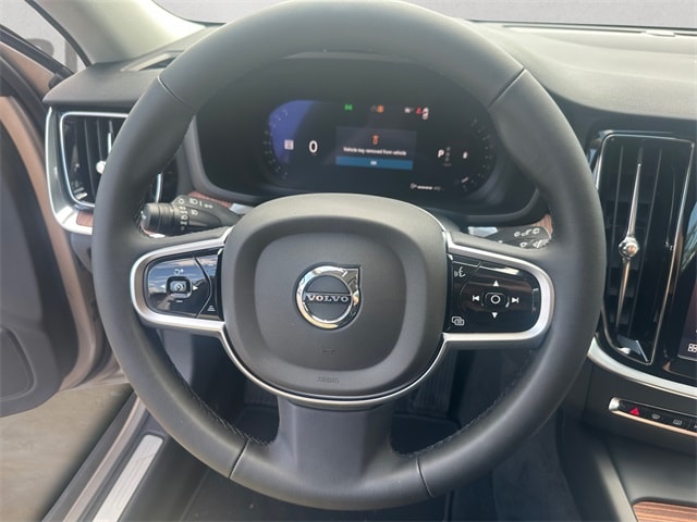 2026 Volvo V60 Cross Country Plus - Photo 12