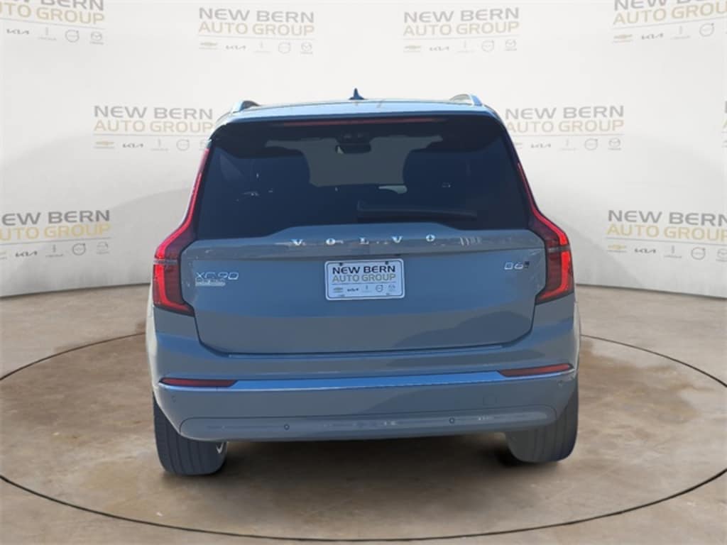New 2026 Volvo XC90 B6 Plus 7-Seater SUV