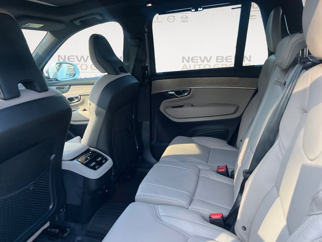 2026 Volvo XC90 Ultra - Photo 13