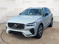 2025 Volvo XC60 B5 Core SUV