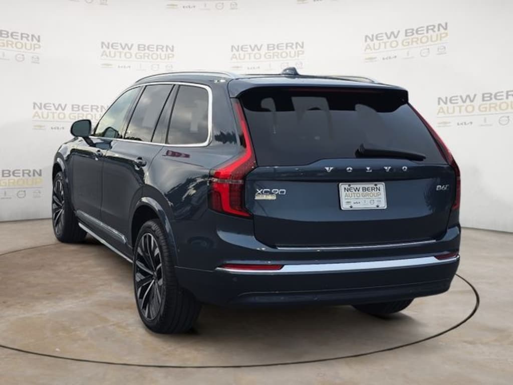 Certified 2026 Volvo XC90 B6 Plus 7-Seater SUV