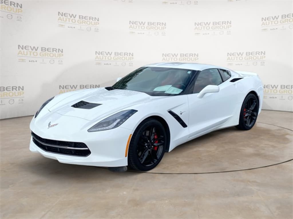 Used 2017 Chevrolet Corvette Stingray Z51 Coupe