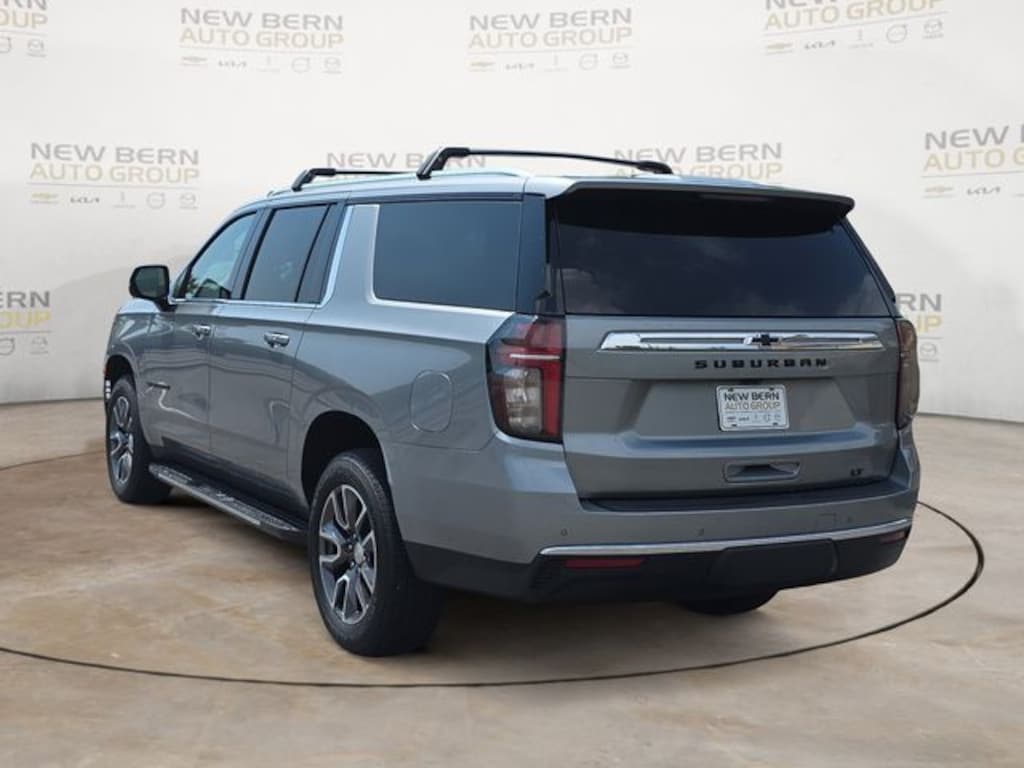 Used 2023 Chevrolet Suburban LT SUV
