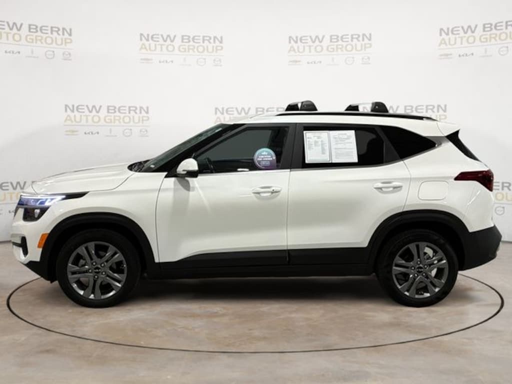 Used 2023 Kia Seltos S SUV