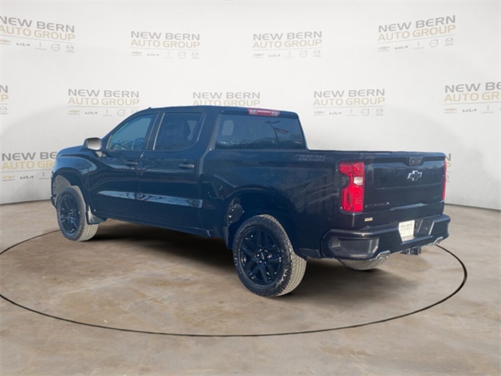 Used 2024 Chevrolet Silverado 1500 Custom Trail Boss Truck