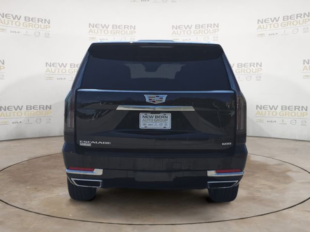 Used 2025 Cadillac Escalade Premium Luxury SUV