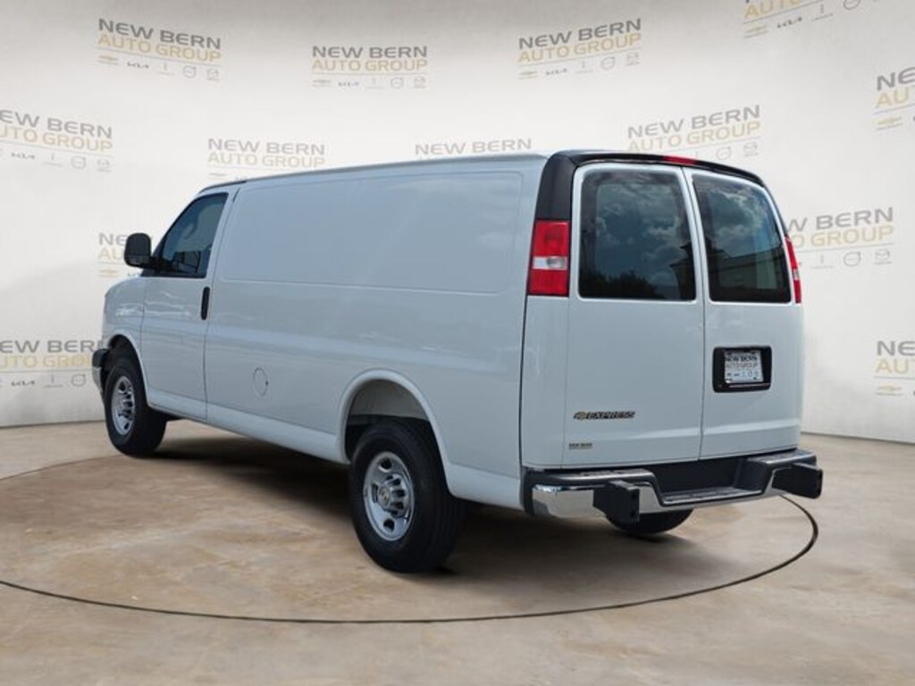 Used 2025 Chevrolet Express 2500 Work Van Cargo Van