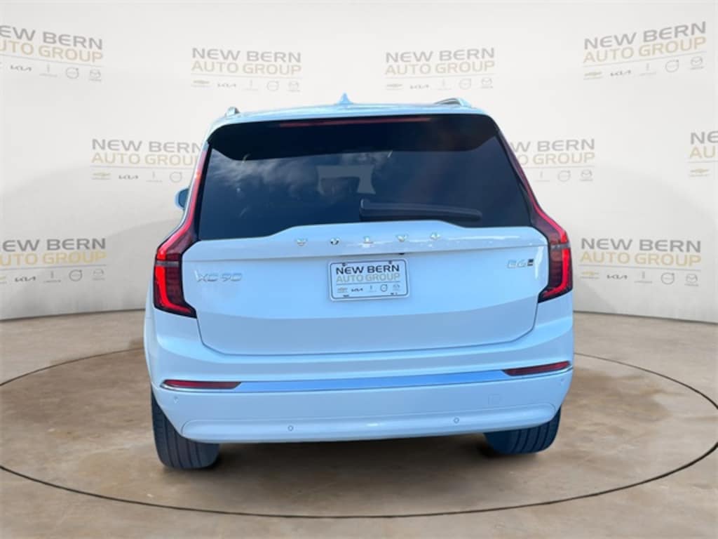 New 2026 Volvo XC90 B6 Ultra 7-Seater SUV