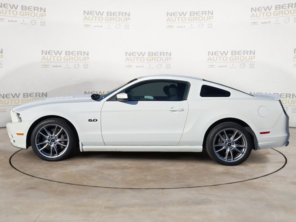 Used 2013 Ford Mustang GT Coupe