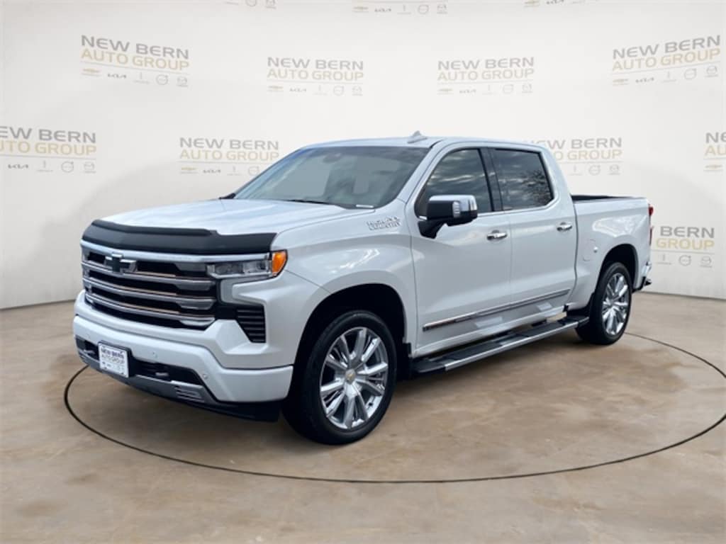 Used 2022 Chevrolet Silverado 1500 High Country Truck