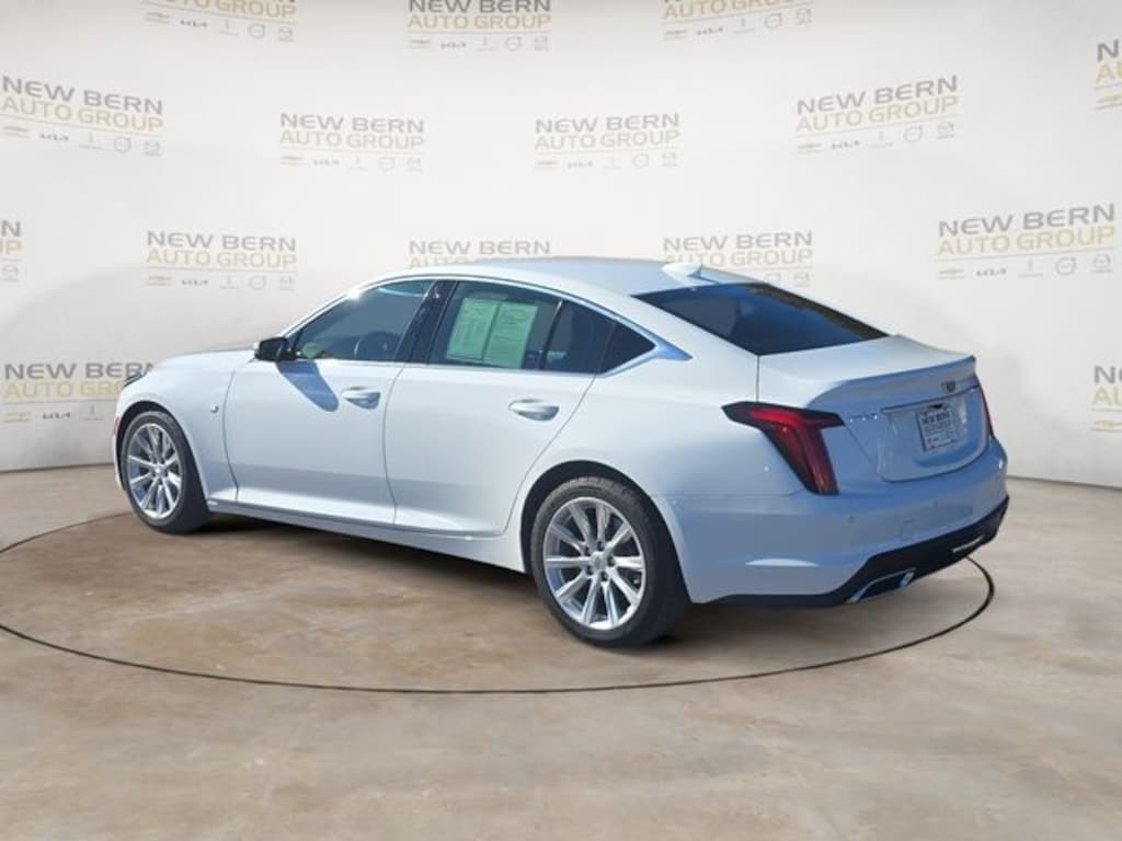 Used 2022 Cadillac CT5 Luxury Sedan