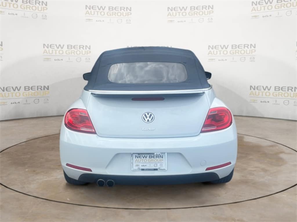 Used 2016 Volkswagen Beetle 1.8T S Convertible