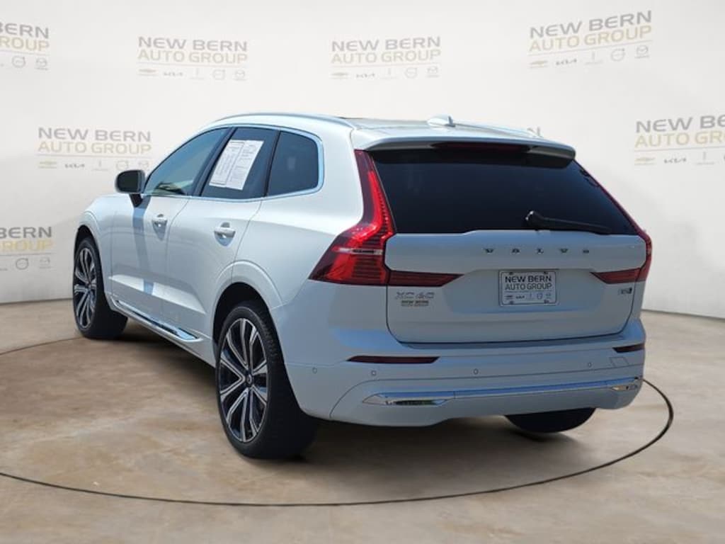 Certified 2023 Volvo XC60 B5 Ultimate Bright Theme SUV