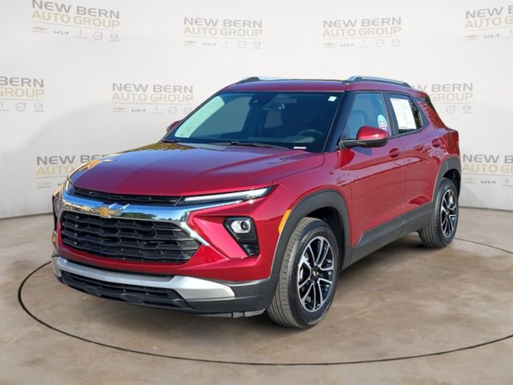 Used 2024 Chevrolet Trailblazer LT SUV