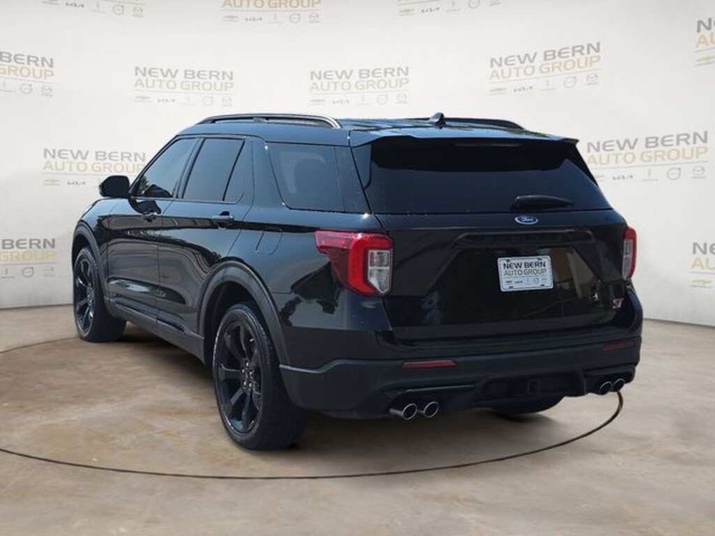 Used 2022 Ford Explorer ST SUV