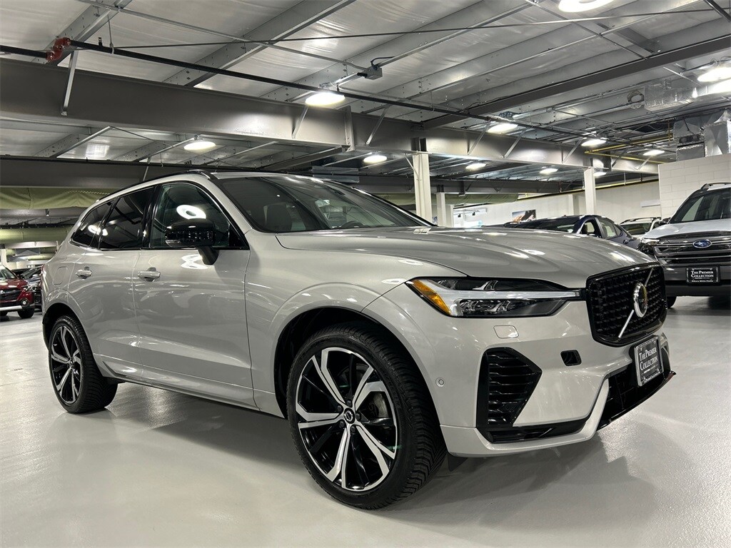 Certified 2022 Volvo XC60 Recharge Plug-In Hybrid eAWD R-Design SUV